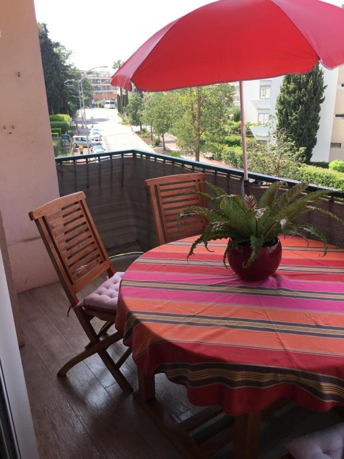 CASSIS 72 m2 Confort et Calme Options Baby bébé Extérieur photo